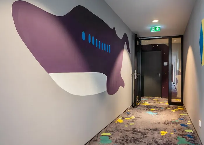 - The Niu, Charly Frankfurt By Ihg 3* Франкфурт-на-Майне