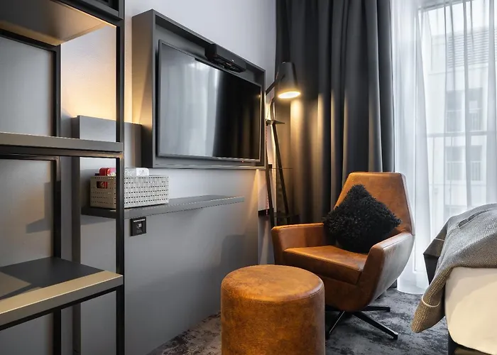 - The Niu, Charly Frankfurt By Ihg