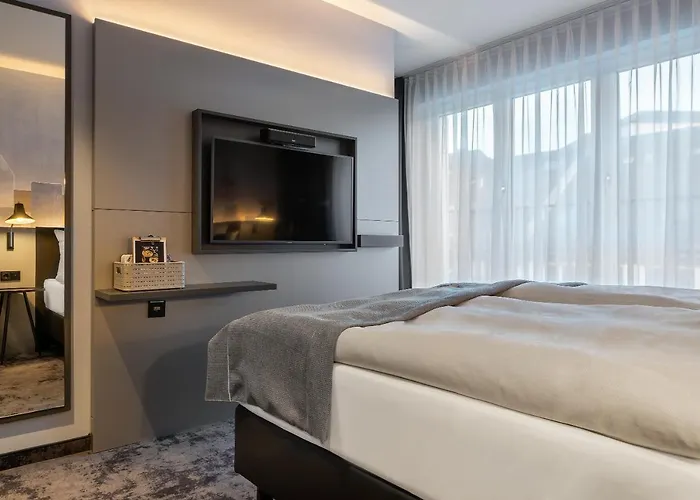 - The Niu, Charly Frankfurt By Ihg Отель Франкфурт-на-Майне